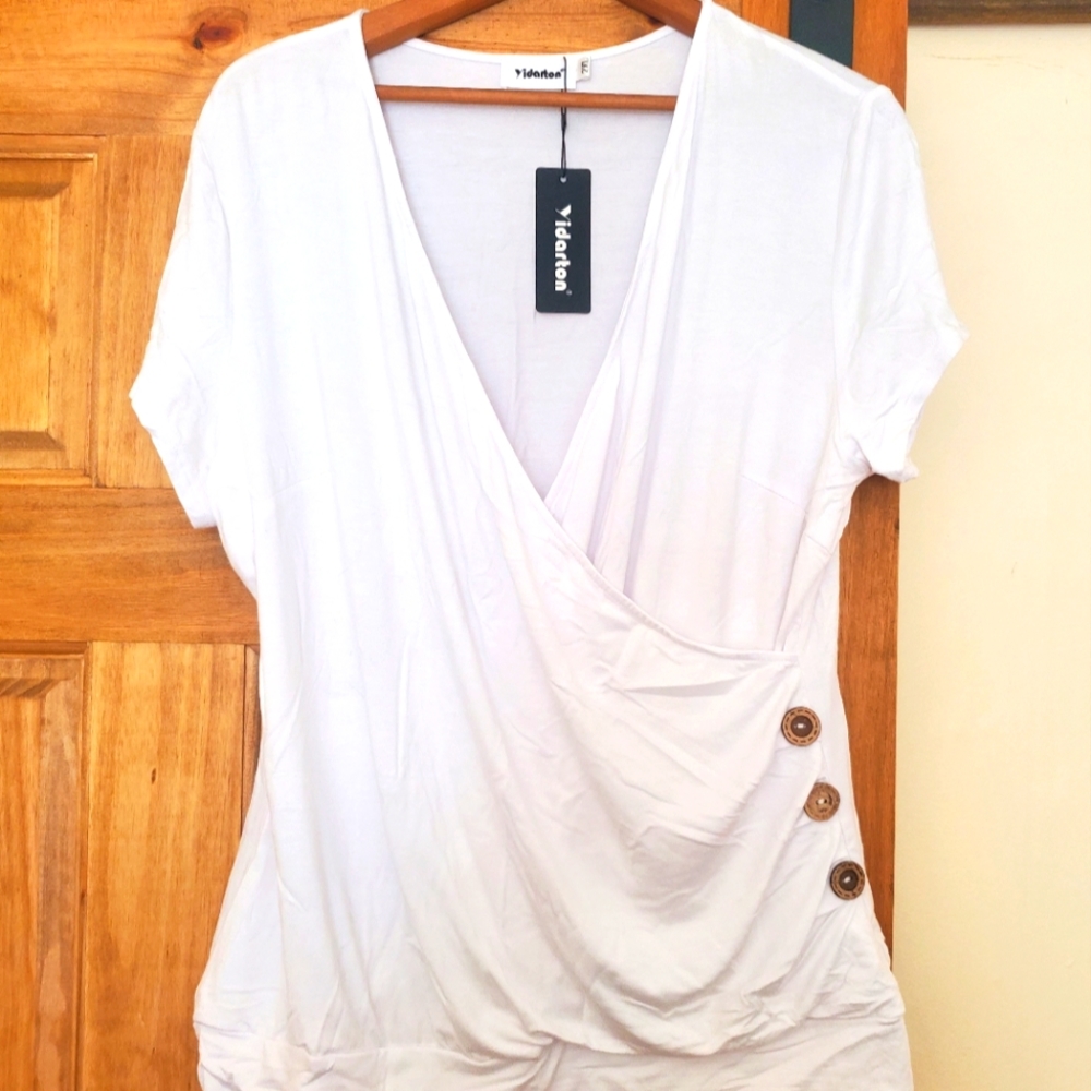 White wrap top- NWT!